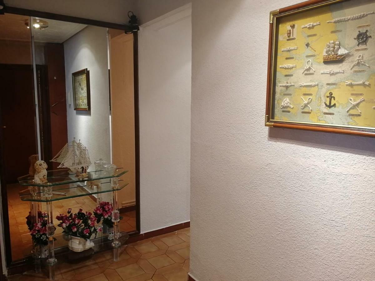 Acogedor Lägenhet Zaragoza Exteriör bild